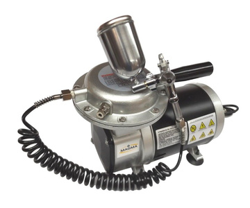 Kompresor TC09K z pistoletem lak. K-3 z wężykiem spiralnym 1/4-1/4 zdjęcie nr 2