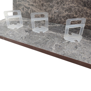 Zestaw system poziomowania płytek 030254NB klipsy 1,5 mm 500 szt + system poziomowania płytek 030253NB kliny 100 szt zdjęcie nr 6